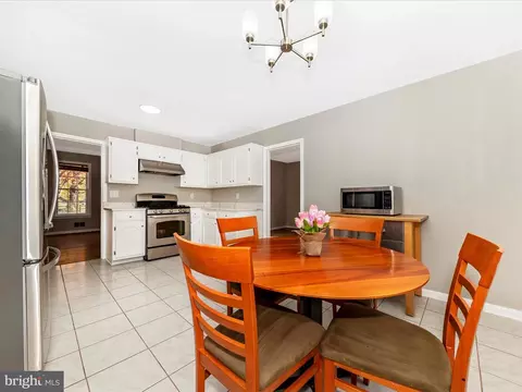 Dining - 13816 N Gate Dr, Silver Spring, MD 20906 photo 2 of 2