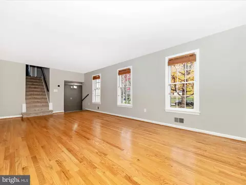 Living - 13816 N Gate Dr, Silver Spring, MD 20906 photo 4 of 8