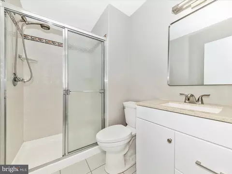 Bath - 13816 N Gate Dr, Silver Spring, MD 20906 photo 3 of 4