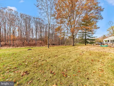 Exterior - 13816 N Gate Dr, Silver Spring, MD 20906 photo 11 of 11