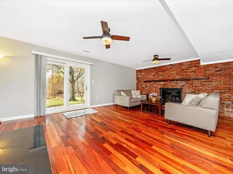Living - 13816 N Gate Dr, Silver Spring, MD 20906 photo 7 of 8