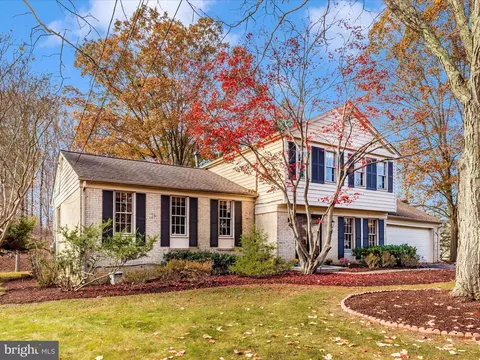 Exterior - 13816 N Gate Dr, Silver Spring, MD 20906 photo 4 of 11