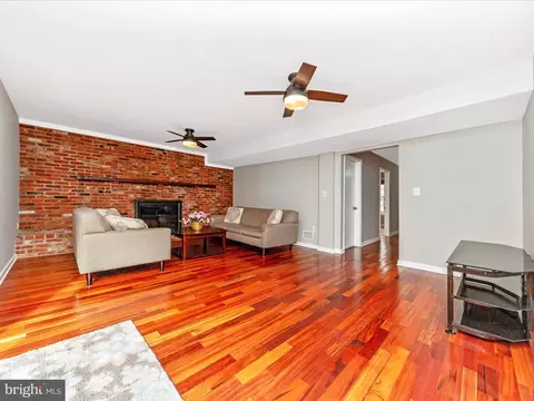 Living - 13816 N Gate Dr, Silver Spring, MD 20906 photo 6 of 8