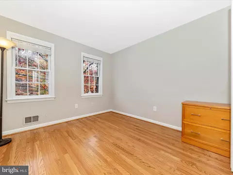 Bedroom - 13816 N Gate Dr, Silver Spring, MD 20906 photo 9 of 10