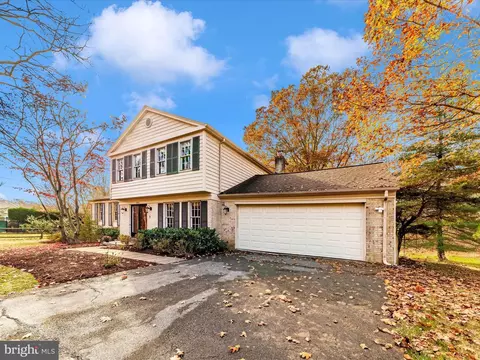 Exterior - 13816 N Gate Dr, Silver Spring, MD 20906 photo 3 of 11
