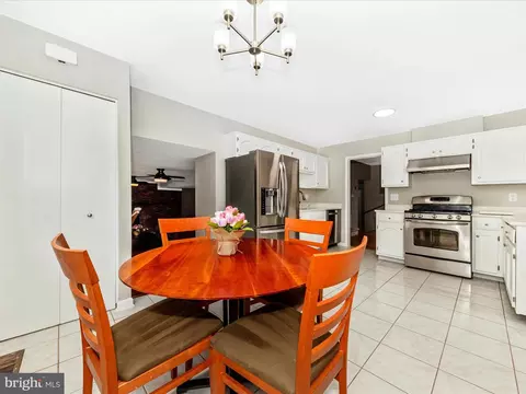Kitchen - 13816 N Gate Dr, Silver Spring, MD 20906 photo 6 of 6