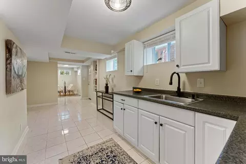 Entry Way - 618 Potomac Ave, Silver Spring, MD 20910 photo 11 of 12