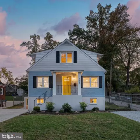 Exterior - 618 Potomac Ave, Silver Spring, MD 20910 photo 2 of 11