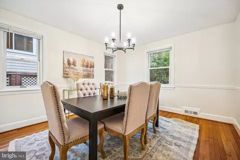 Dining - 1502 Live Oak Dr, Silver Spring, MD 20910 photo 3 of 3