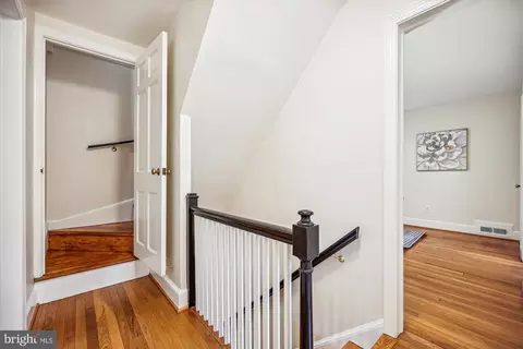 Entry Way - 1502 Live Oak Dr, Silver Spring, MD 20910 photo 2 of 2