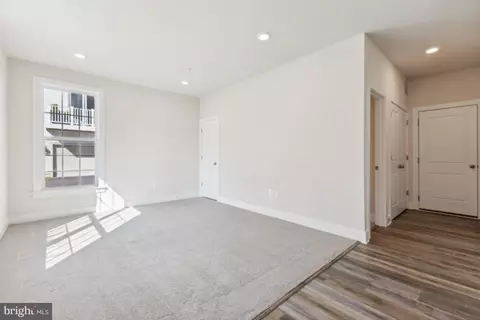 Living - 2547 Auden Dr, Silver Spring, MD 20906 photo 1 of 4