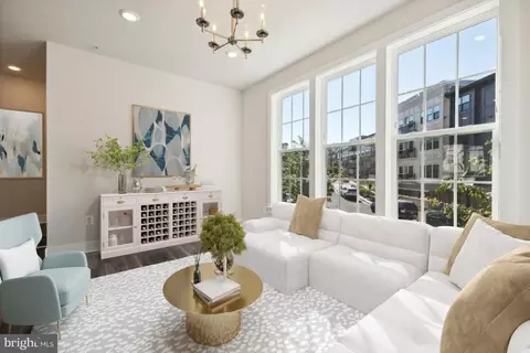 Living - 2547 Auden Dr, Silver Spring, MD 20906 photo 3 of 4