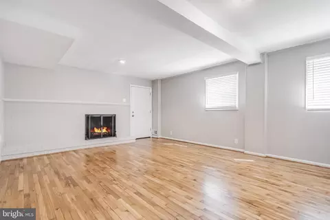 Living - 11501 Regency Dr, Potomac, MD 20854 photo 6 of 8