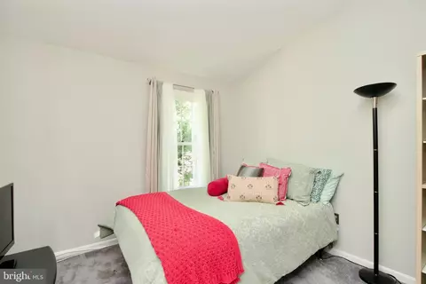 Bedroom - 11324 Baritone Ct, Silver Spring, MD 20901 photo 1 of 3