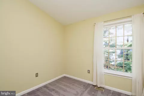 Bedroom - 11324 Baritone Ct, Silver Spring, MD 20901 photo 3 of 3