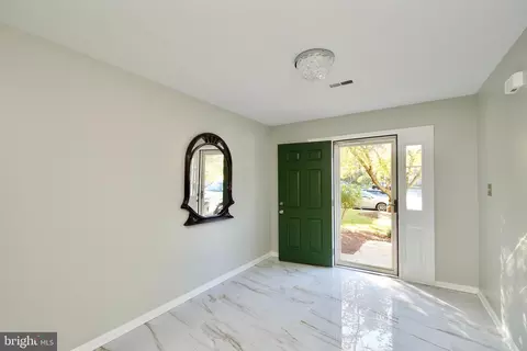 Entry Way - 11324 Baritone Ct, Silver Spring, MD 20901 photo 2 of 2
