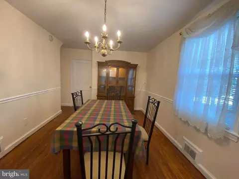 443 University Blvd E, Silver Spring, MD 20901 photo 9
