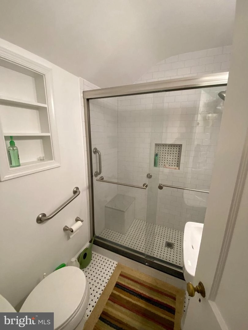 443 University Blvd E, Silver Spring, MD 20901 photo 10