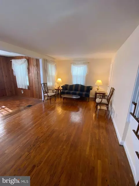 443 University Blvd E, Silver Spring, MD 20901 photo 4