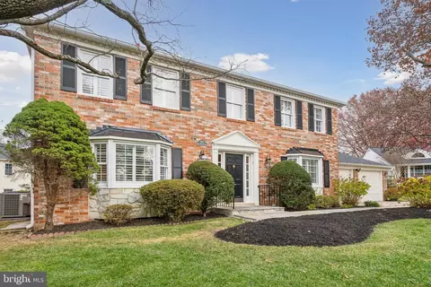1602 Blue Meadow Rd, Potomac, MD 20854