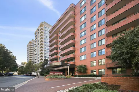 4550 N Park Ave #T-113, Chevy Chase, MD 20815