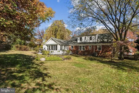 Exterior - 10404 Naglee Rd, Silver Spring, MD 20903 photo 6 of 6