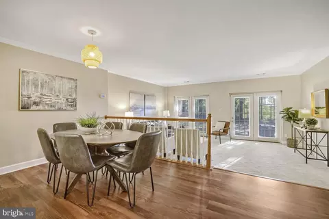 3832 Chesterwood Dr #3832, Silver Spring, MD 20906