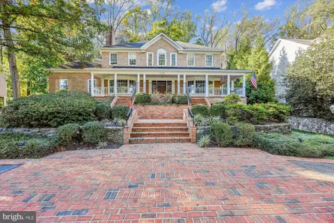 14708 Westbury Rd, Rockville, MD 20853