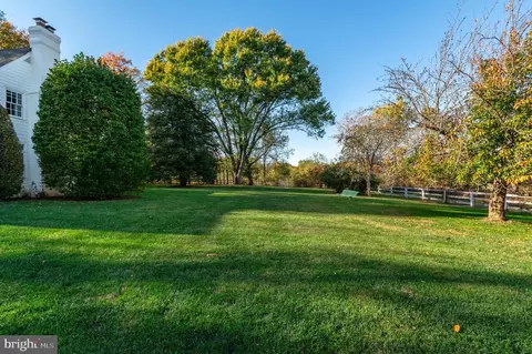Exterior - 12815 River Rd, Potomac, MD 20854 photo 20 of 26