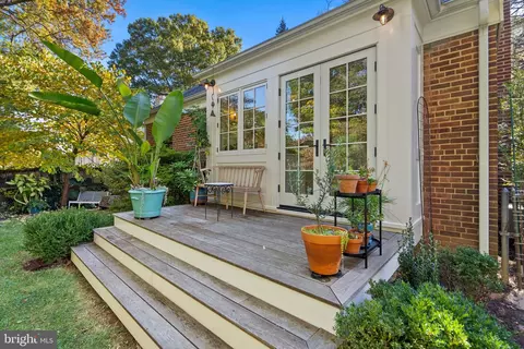509 Mansfield Rd, Silver Spring, MD 20910 photo 4