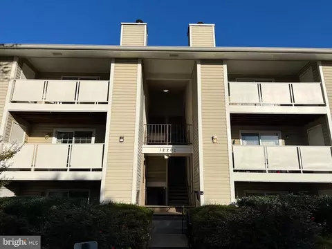 12201 Peach Crest Dr #901, Germantown, MD 20874