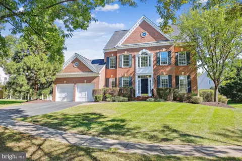 18307 Crestmount Rd, Boyds, MD 20841