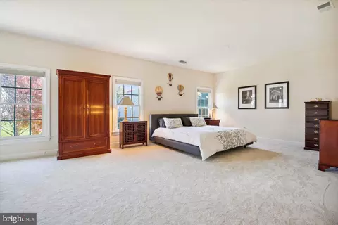 Bedroom - 18307 Crestmount Rd, Boyds, MD 20841 photo 9 of 9
