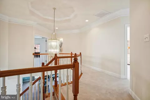 Entry Way - 18307 Crestmount Rd, Boyds, MD 20841 photo 7 of 8