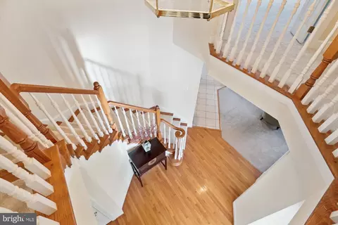 Entry Way - 18307 Crestmount Rd, Boyds, MD 20841 photo 8 of 8