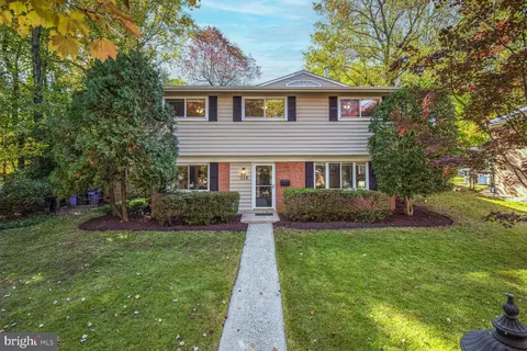 228 Thistle Dr, Silver Spring, MD 20901