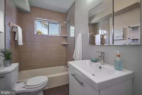 228 Thistle Dr, Silver Spring, MD 20901 photo 20