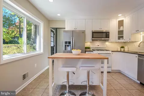 228 Thistle Dr, Silver Spring, MD 20901 photo 12
