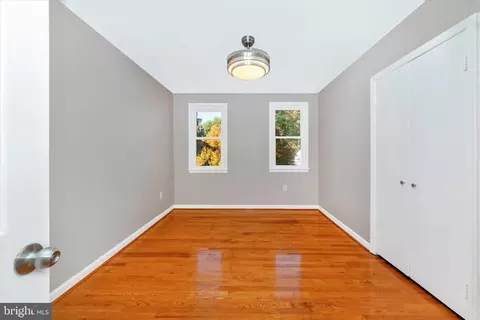 Bedroom - 717 Pebblestone Ct, Silver Spring, MD 20905 photo 1 of 3