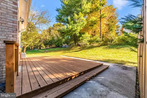 Exterior - 717 Pebblestone Ct, Silver Spring, MD 20905 photo 7 of 12