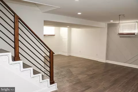 Living - 12507 Greenly St, Silver Spring, MD 20906 photo 6 of 8