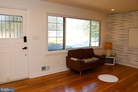 Living - 12507 Greenly St, Silver Spring, MD 20906 photo 2 of 8