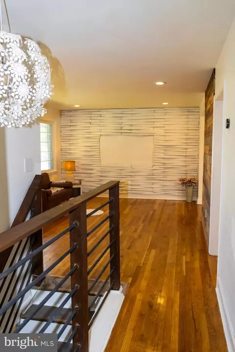 Entry Way - 12507 Greenly St, Silver Spring, MD 20906 photo 3 of 11