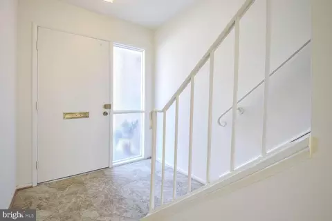 Entry Way - 15006 Haslemere Ct #265-D, Silver Spring, MD 20906 photo 1 of 4