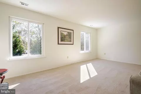 Living - 15006 Haslemere Ct #265-D, Silver Spring, MD 20906 photo 4 of 4