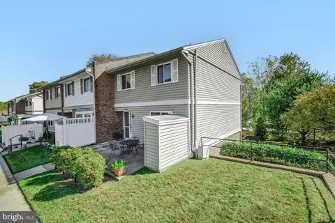 Exterior - 15006 Haslemere Ct #265-D, Silver Spring, MD 20906 photo 3 of 4