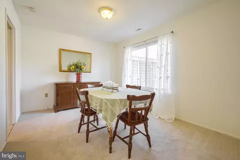 Dining - 15006 Haslemere Ct #265-D, Silver Spring, MD 20906 photo 1 of 3