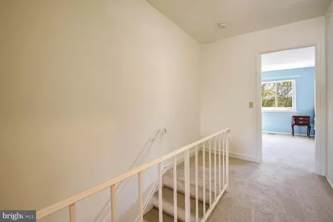 Entry Way - 15006 Haslemere Ct #265-D, Silver Spring, MD 20906 photo 4 of 4