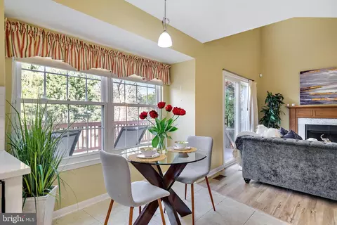 Dining - 10906 Henlopen Ct, Silver Spring, MD 20902 photo 6 of 6