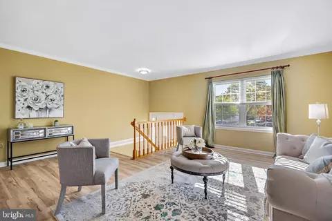 Living - 10906 Henlopen Ct, Silver Spring, MD 20902 photo 3 of 8